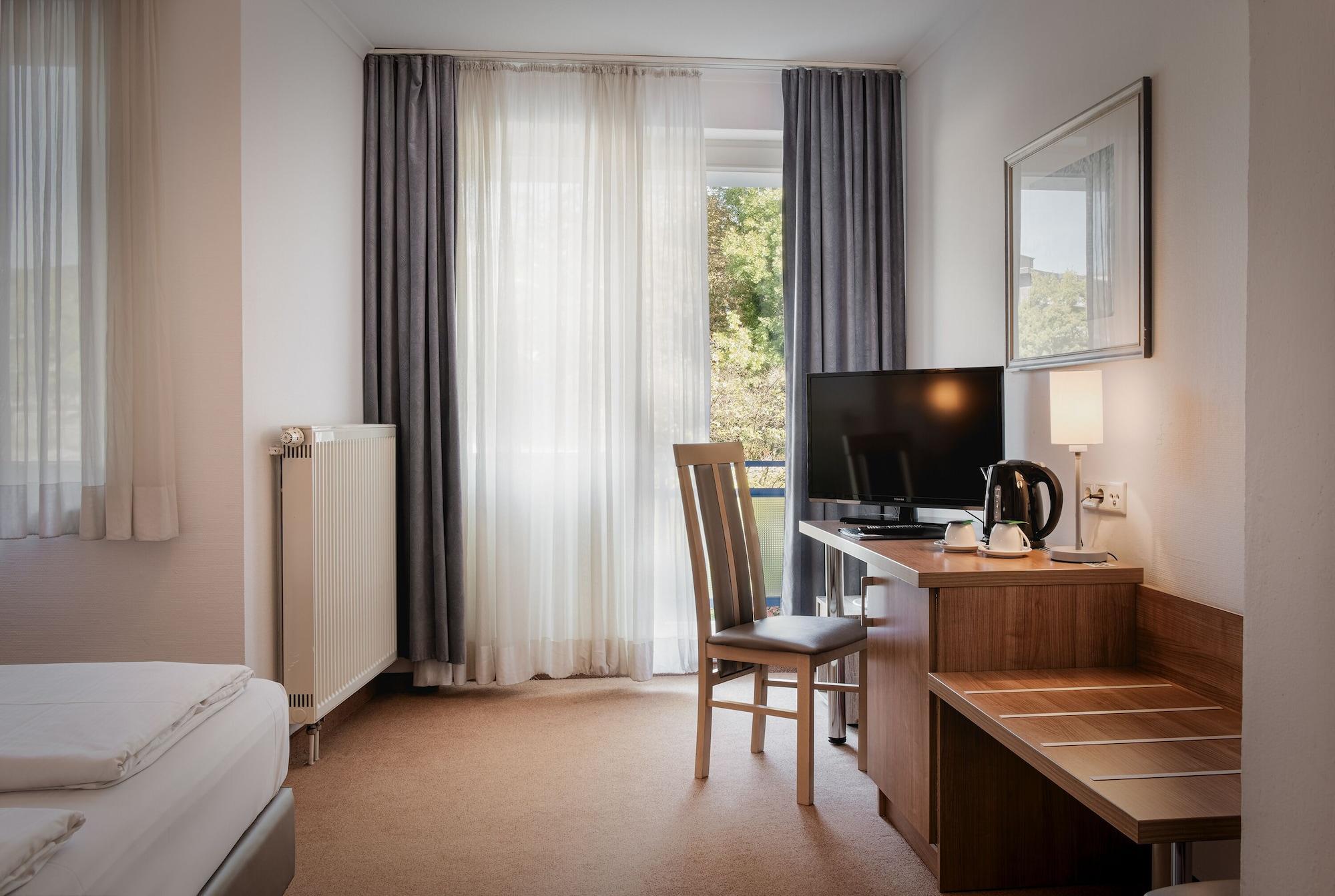 Garden Bilk Hafen Otel Düsseldorf Dış mekan fotoğraf