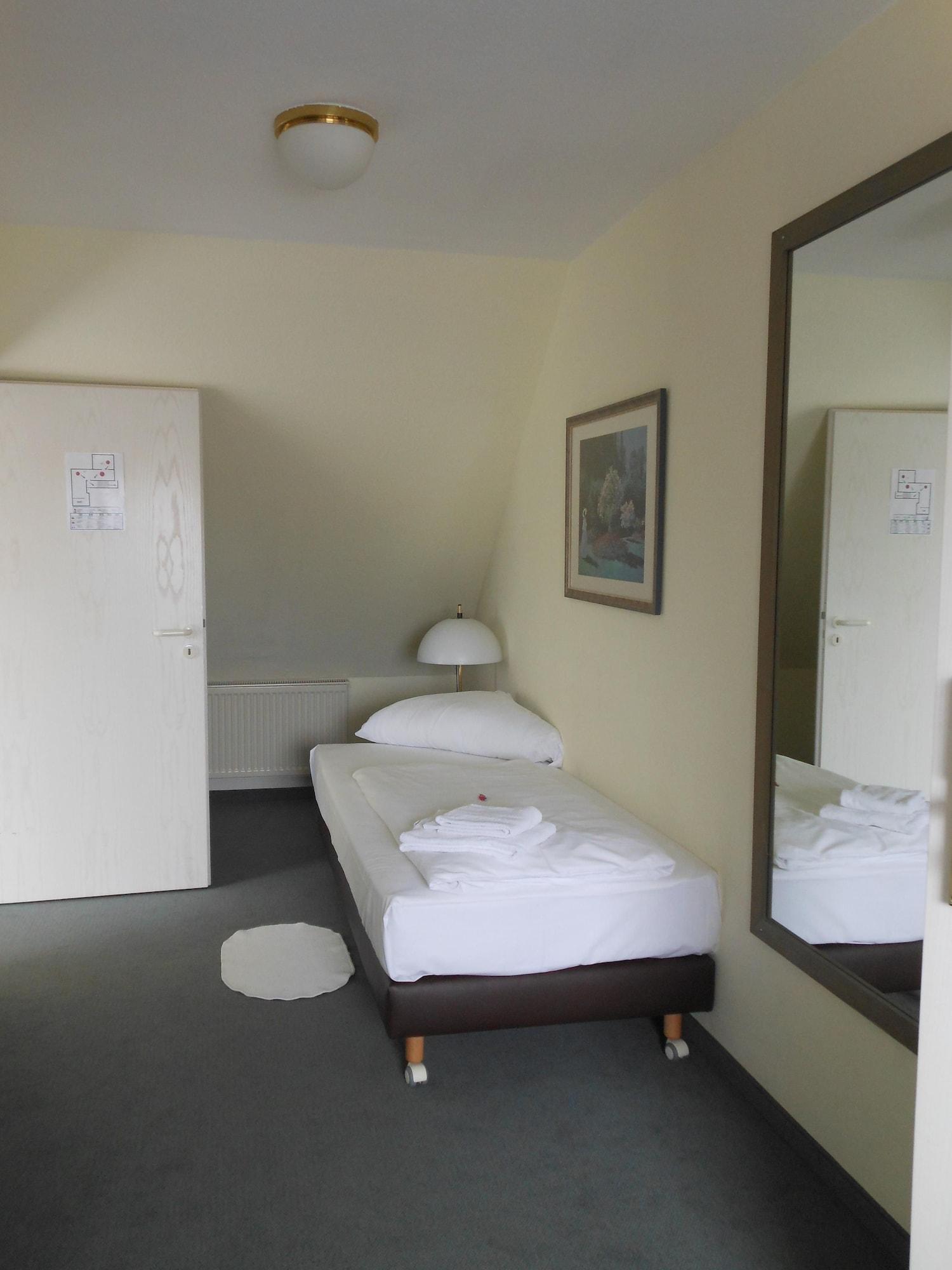 Garden Bilk Hafen Otel Düsseldorf Dış mekan fotoğraf