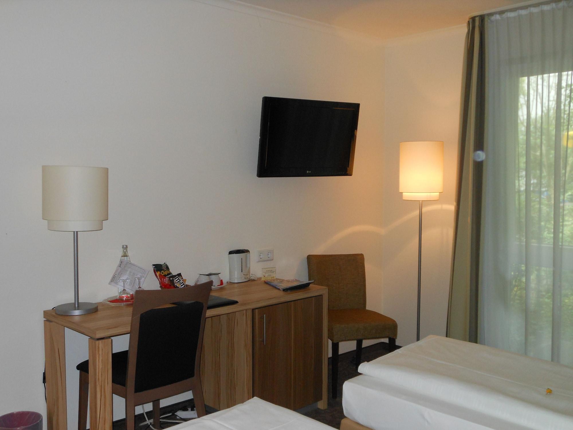 Garden Bilk Hafen Otel Düsseldorf Dış mekan fotoğraf