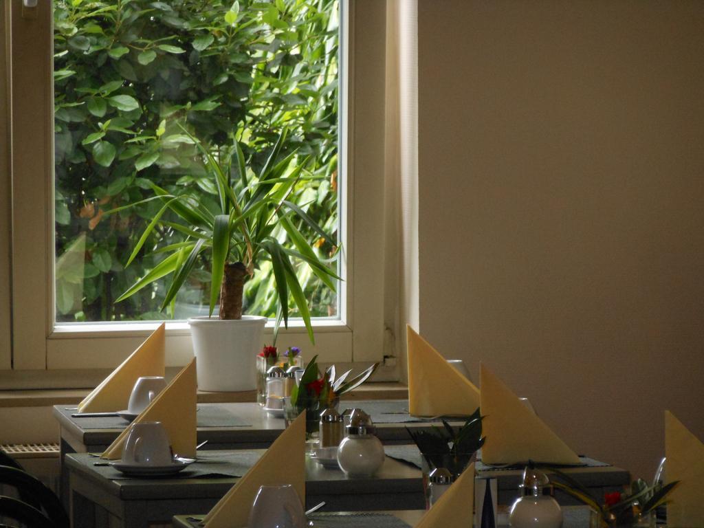 Garden Bilk Hafen Otel Düsseldorf Dış mekan fotoğraf